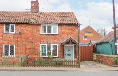 Dersingham House | Easter Cottage