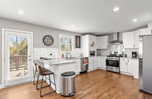 Belvedere Park House | EastLakeGolf/2 Mstr Bd./Slp 11