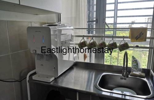Pelindung Apartment | EASTLIGHTHOMESTAY