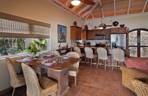Estate Calabash Boom House | Easy Breezes ~ Family Luxury & Romantic Getaways