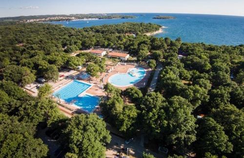 Zelena Other | Easyatent Safari tents Bijela Uvala