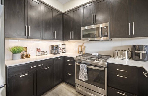 Desert Ridge Apartment | Eat, Play, Stay! Large 1x1