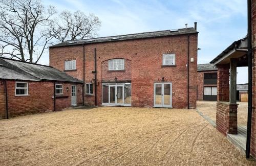 Northwich House | Eaton Barn - Uk45499