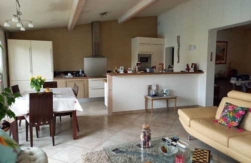 Talence House | Echoppe Avec Piscine Pour 4 Adultes Proche du Centre de Bordeaux