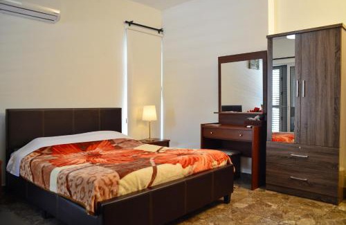 Lykabittos Apartment | Eclectic Business & Leisure