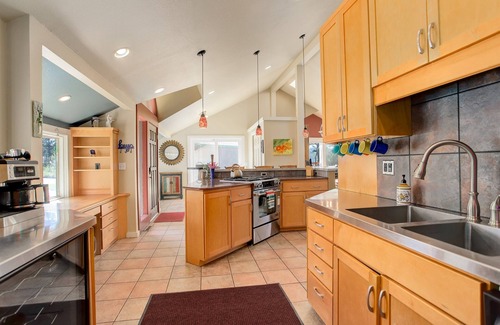 Golden House | Eclectic Mountain Home with Views and Amenities