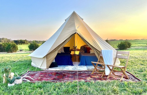 Leon Junction Apartment | [Eclipse Amenities Included]142 Acre Ranch Glamping Tent