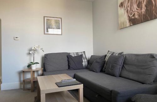 Newmarket Apartment | Eclipse Apartment No 1