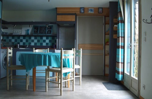 Meilhan-sur-Garonne Cottage | Eco cottage "In the Garden" at the edge of the side channel of the Garonne and the greenway