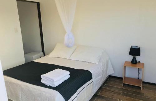 Coquimbo Bed & Breakfast | Eco Lodge Loro Tuerto
