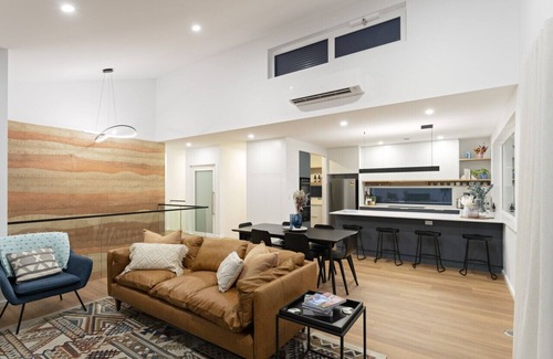 Mount Barker House | Eco-Luxe Retreat - Certified Passive Home
