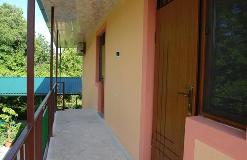 Ashtarak House | ECO-RESORT LORRET