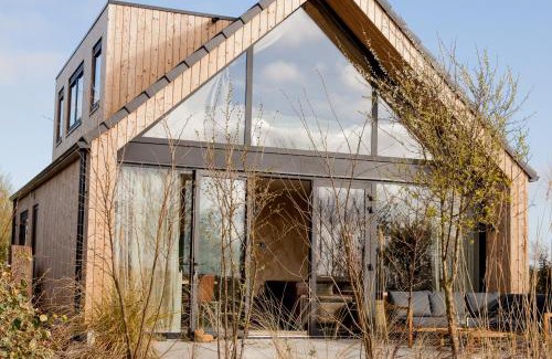 t Zand House | Ecohome Storm 8personen en baby Zeezand Recreatie