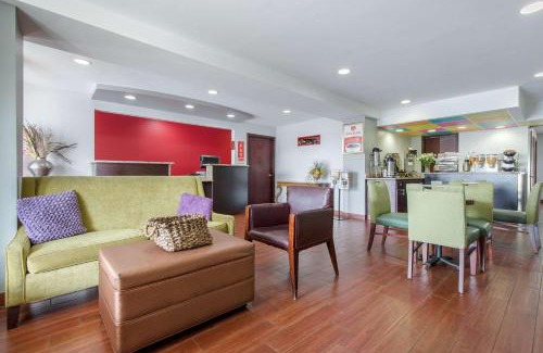 Aiken Cabin | Econo Lodge Aiken Central