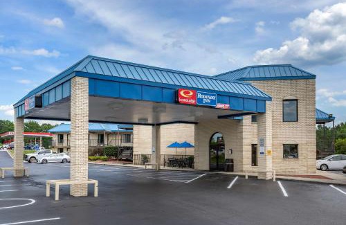 Cape Fear Cabin | Econo Lodge Fayetteville I-95