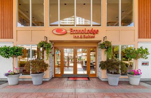 Pemberton Heights Hotel | Econo Lodge Inn & Suites