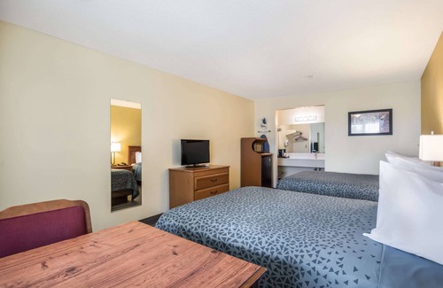 Lodi Hotel | Econo Lodge Inn & Suites Lodi - Wine Country Area