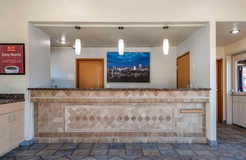 Parkrose Cabin | Econo Lodge Portland Airport