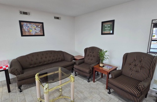 Villa Rica Hotel | Econo Lodge Villa Rica