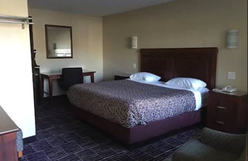 Overlook Hotel | Economy INN