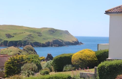 Hope-Cove House | Eddystone