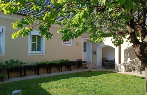 Edelsbach bei Feldbach Apartment | Edelsbacher Ferienwohnung