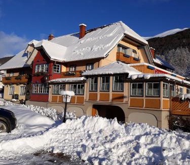 Krakaudorf Hotel | Edelsteinhotel Guniwirt
