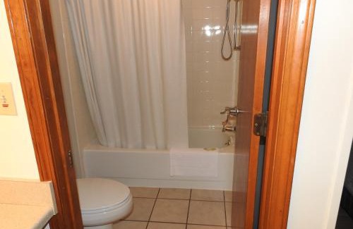 Eureka Springs Hotel | Edelweiss Inn