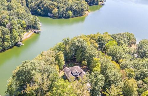 Westlake Corner House | Edelweiss