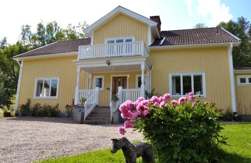 Skultuna House | Eden's Garden Cottages