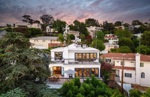 Los Feliz House | Edendale by AvantStay Urban Hilltop Oasis w Amazing Views in 3 of Los Feliz