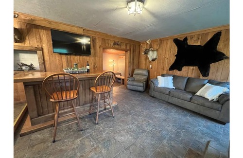 Cowanesque Cabin | Edgewood Lodge Mountain Retreat