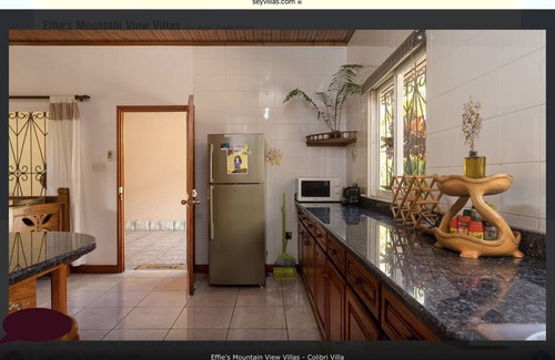 Zig Zag Ward Villa | Effies Mountain View Villa Coco Villa