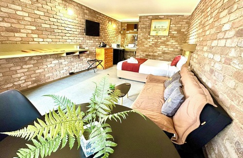 Eildon Hotel | Eildon Lake Motel