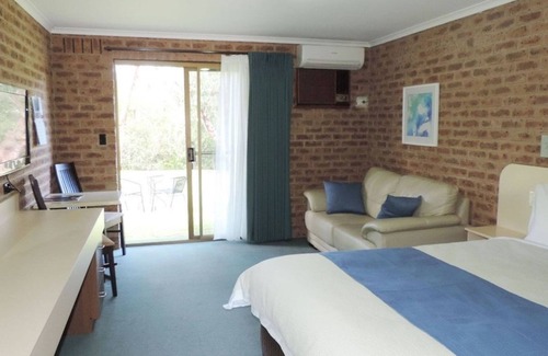 Eildon Hotel | Eildon Parkview Motor Inn. Room 11