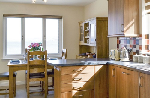 Poolewe Cottage | Eilean View (Island View)