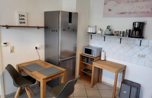 Osterburg Apartment | Einzelwohnung im EG mit Terrasse und AC