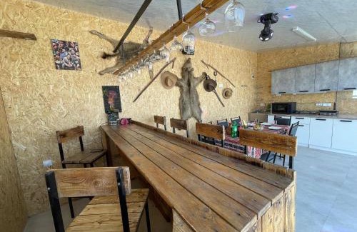 Vagharshapat Bed & Breakfast | Ejmiatsin To Zvartnots Airport