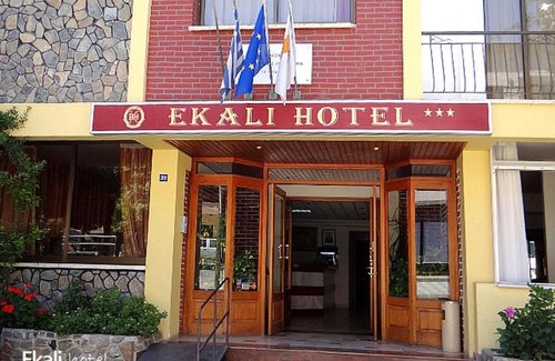 Kakopetria Hotel | Ekali Hotel