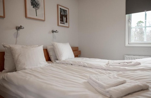 Storlinge House | Ekerum Village
