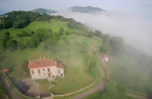 Lago House | El Conventu del Asturcon
