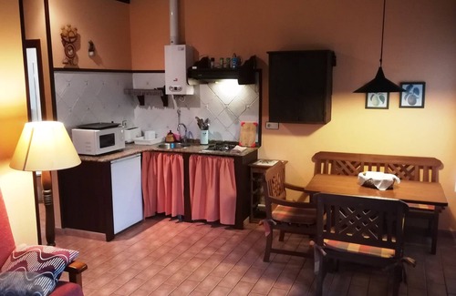 San Pedro de la Ribera Cottage | El Cueto apartments for 2 people