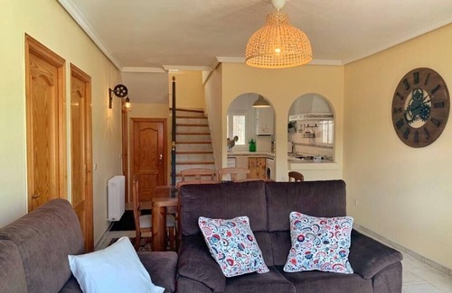 Las Herreras House | El olival cottage