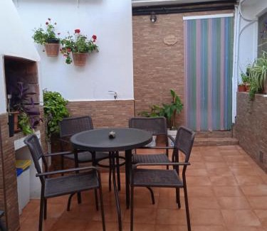 La Recueja House | El patio de Marcos
