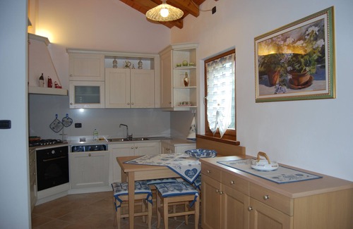 Sospirolo House | EL TABIA 'DE LA MARIA "APARTMENT ERICA".