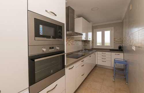 Valdelagrana House | EL TREBOL - Fantastic apartment with communal pool and free WiFi.