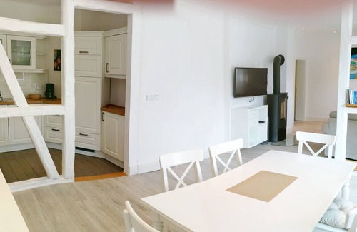 Amt Neuhaus House | Elbtalauen, comfortable 4* vacation home with 2 separate apartments of 100 m² each