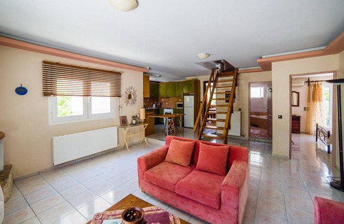 Agkouseliana Villa | Eleana villa,Private Pool,Taverns,Mini Market