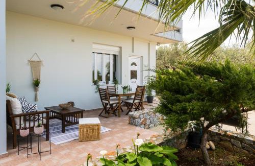 Filaki Apartment | Eleanna's House - 400m From the Beach