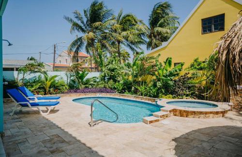 Noord Apartment | Elegant 1-bedroom apartment 3 km from Eagle beach